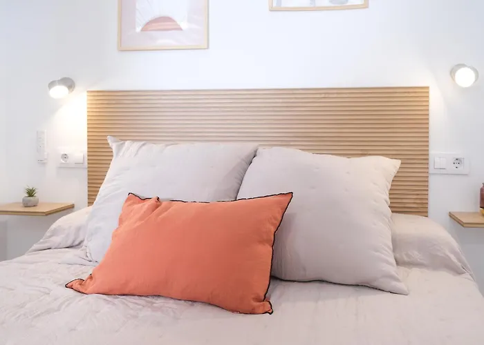 Near To Marathon - Of Arts & Sciences * 발렌시아